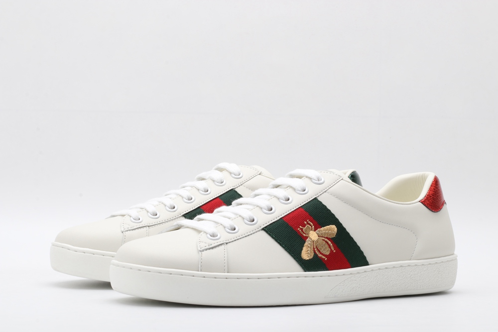 Women s Ace sneaker with bee